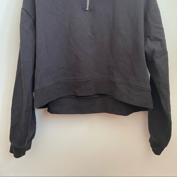 H&M DIVIDED Half-zip Crop Sweater - Picture 7 of 7